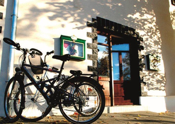 林登霍夫兰德酒店 格雷文布罗赫 外观 照片